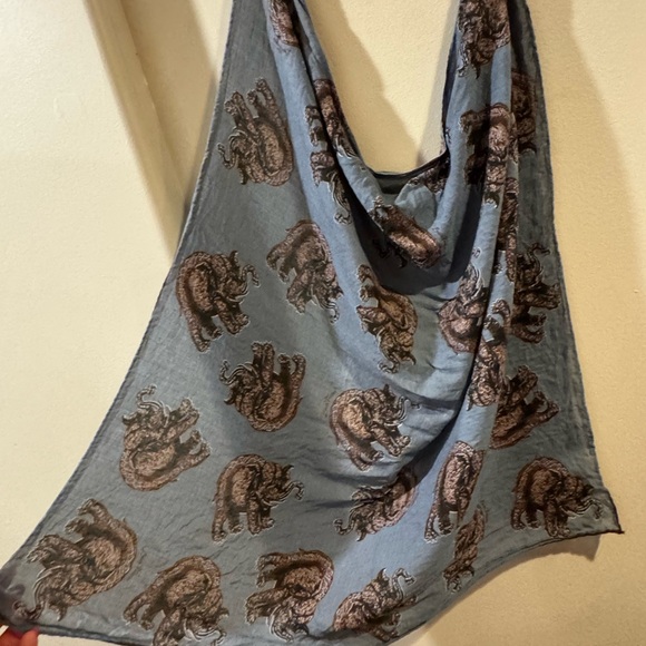 Louis Vuitton Blue and Brown Elephant Scarf